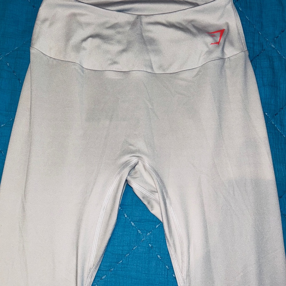 Gym shark legging
